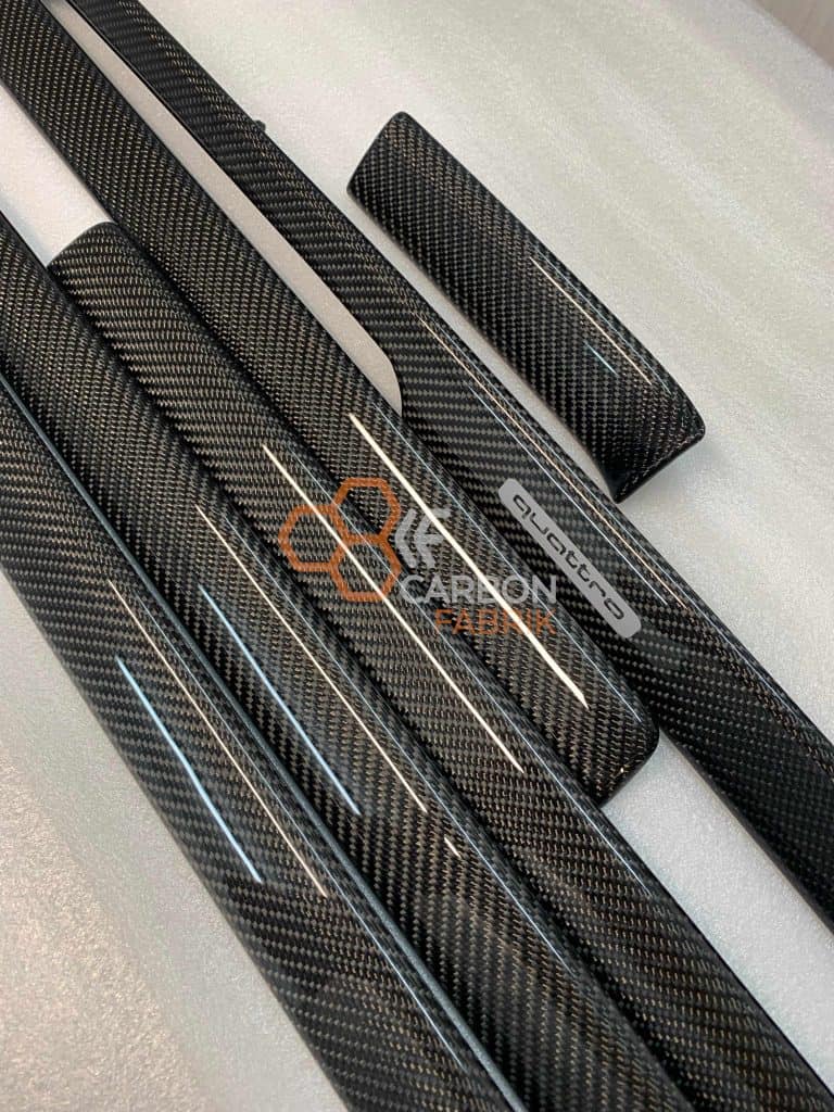 Audi-A4-S4-RS4-B5-Carbon-Dekorleisten-2