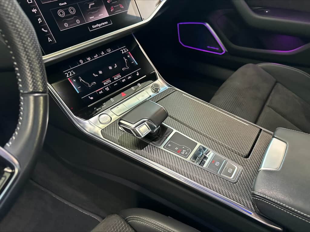 Audi RS6 C8 & RS7 4K structural carbon center console with cup holder ...