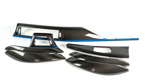 BMW-F30-Carbon-Trim-Glossy-Blue-2